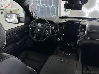 Dodge Ram 1500 Limited 5,7 2022 - 10