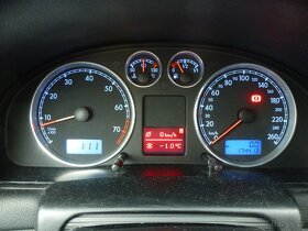 ★★★Volkswagen Passat Variant Comfort 2,0i 16V★★★ - 10