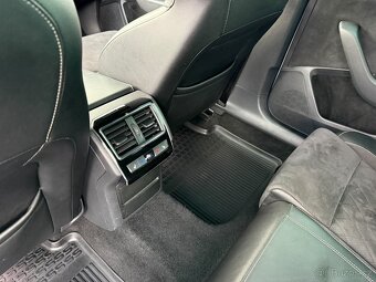 Škoda Superb 3 combi 2,0 tdi - Sportline, 1. majitel, DPH - 10