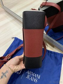 Armani kabelka s popruhem - 10
