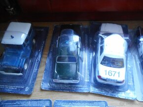 Modely policejních aut - 10