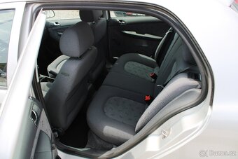 Škoda Fabia 1.4 16V, r.v. 2003, KLIMA EL.OKNA ASR PDC - 10