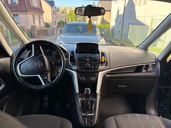 Opel Zafira 2.0tdci 96kw - 10