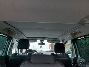 Peugeot 5008 2.0HDI 110kw, 7 míst, r.v. 2014 Allure - 10