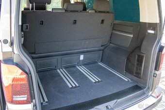 VOLKSWAGEN Multivan LR 2.0BiTDI Comfortline 4Motion DSG 2020 - 10