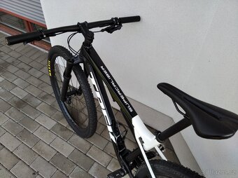 Trek Supercaliber 9.7 karbon rám/karbon kola.jako NOVÝ - 10