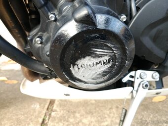 Triumph street triple 675 RS - 10