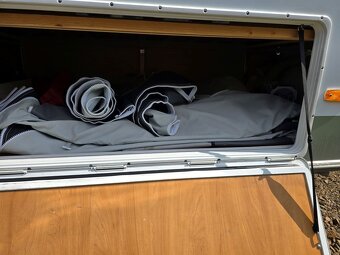 Karavan HYMER NOVA UOPLYST 532 EN, r.v 2000 - 10