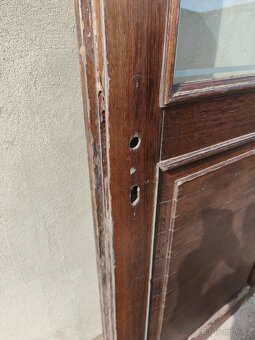 Dveře levé atypické, nejspíše 85, masiv - dub - 10