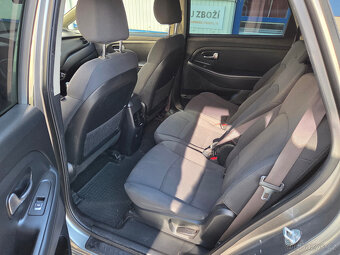 Kia Carens 1.7 CRDI 2015 107 000 km - 10
