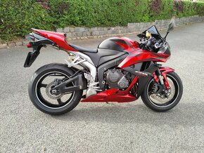 Honda CBR 600RR - 10