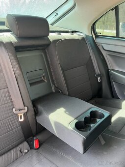 Škoda Rapid 1.2 TSI 77kw r.v. 2015 - 10