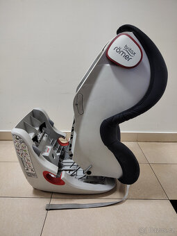 Autosedačka Britax, model King II, 9-18 kg, šedá barva. - 10