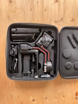 Stabilizátor DJI RS3 pro - 10
