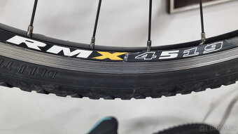 APACHE MATTO 19" krosové kolo - trek - hezký stav - 10