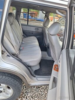 Hyundai Terracan 2,9crdi 120kw - 10