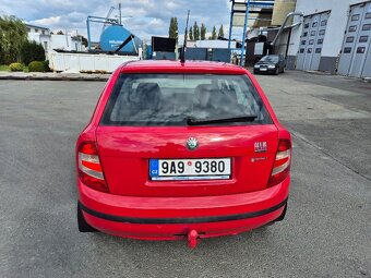 Škoda Fabia - 10