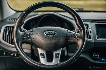Kia SPORTAGE 2.0 - 10