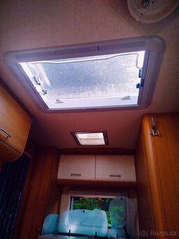 Obytný přívěs karavan Knaus Eifelland Holiday 460 - 10