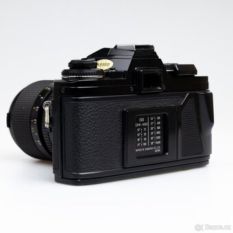 Minolta X-700 + objektiv - 10