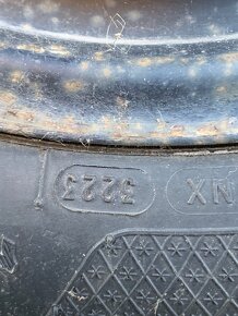 P: 4 ks zimních penu Kleber 195/65 R15 DOT 32/23 - 10