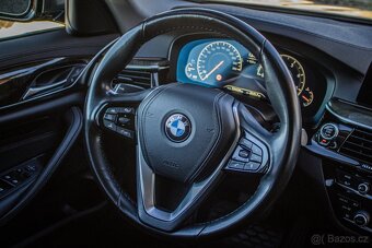 BMW 5 Touring 530d xDrive A/T 2019 - ZÁRUKA 1 rok/30000km - 10