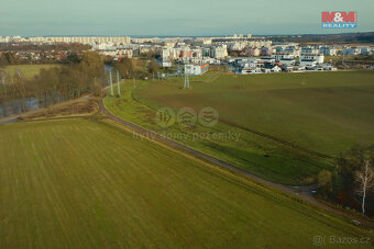 Prodej komerčního pozemku, 6364 m², Hradec Králové - 10