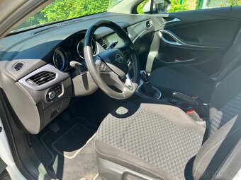 Prodám Opel Astra K Sports Tourer r.v2017 - 10
