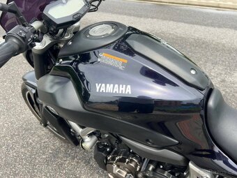 Yamaha MT-07 - 10