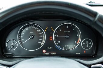 BMW X3 xDrive20d A/T M Packet - 10