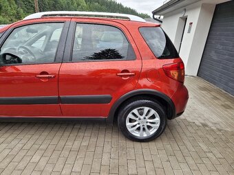 SUZUKI SX4, 1.6 (88 kW), 4x4, 63 tis. km, plný servis - 10