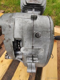 Motor Jawa Mustang Pionýr - 10