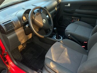 Volkswagen Fox 1.4i 55kw - 10