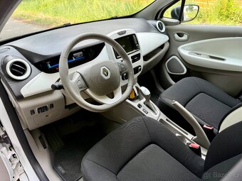 Renault ZOE, 41kWh, SoH 92%, KEYLESS, TČ, s DPH 279 000,- - 10