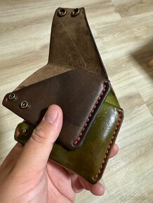 Kožená minimalistická pánská peněženka - 10