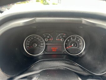Fiat Doblo MAXI 1.4 CNG 88kw, ČR, po 1. majiteli, nová STK - 10