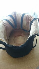 Potřeby pro pejsky - bouda, pelíšek, taška,...... - 10