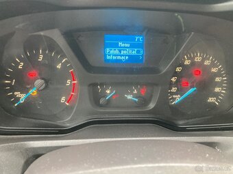 FORD TRANSIT CUSTOM - 10