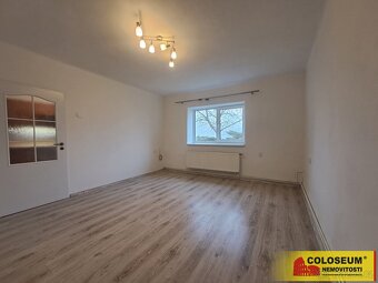Znojmo - Konice, pronájem bytu 3+1, 65 m2, nezařízený - byt - 10