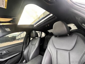2020 BMW 3 Series 330i 2.0 RWD - 10