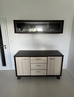 Komoda + horní skříň s výklopem - 10