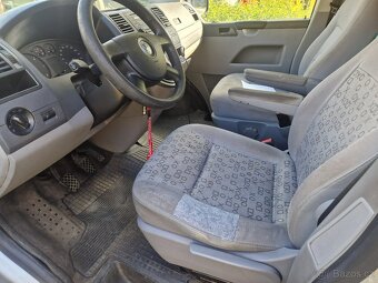 VW Caravelle 2.5 tdi 96kw 8 míst - 10