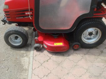 Zahradní traktor, traktůrek TORO WHEEL HORSE - 10