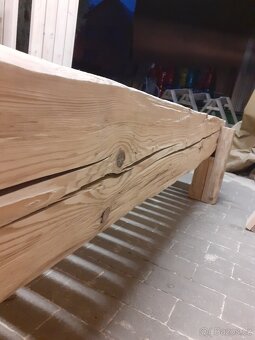 Postel kartáčované staré trámy - 10