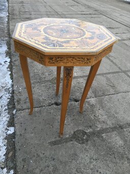 Starozitny stolek - 10