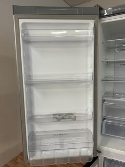 Lednice s mrazákem Privileg (100) - 10