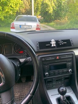 Audi a4 b7 2.0 tdi 125kw s-line - 10