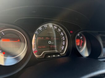 Citroën C5 III 3 (X7) 2.0i 103 kW LPG Kombi EXCLUSIVE STK-27 - 10