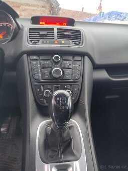 Opel Meriva 1.4 16V 2015 1. majitel ,nové v ČR - 10