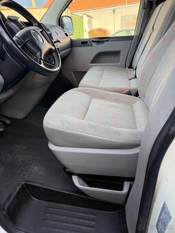 VW Transporter T5 1.9 TDI - 10